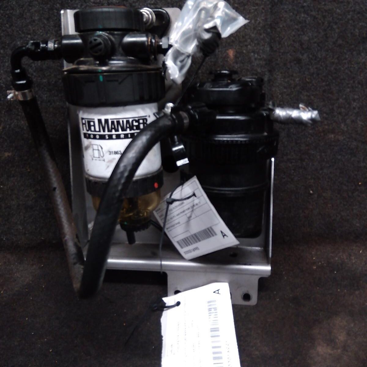 2014 TOYOTA HILUX Fuel Filter Housing