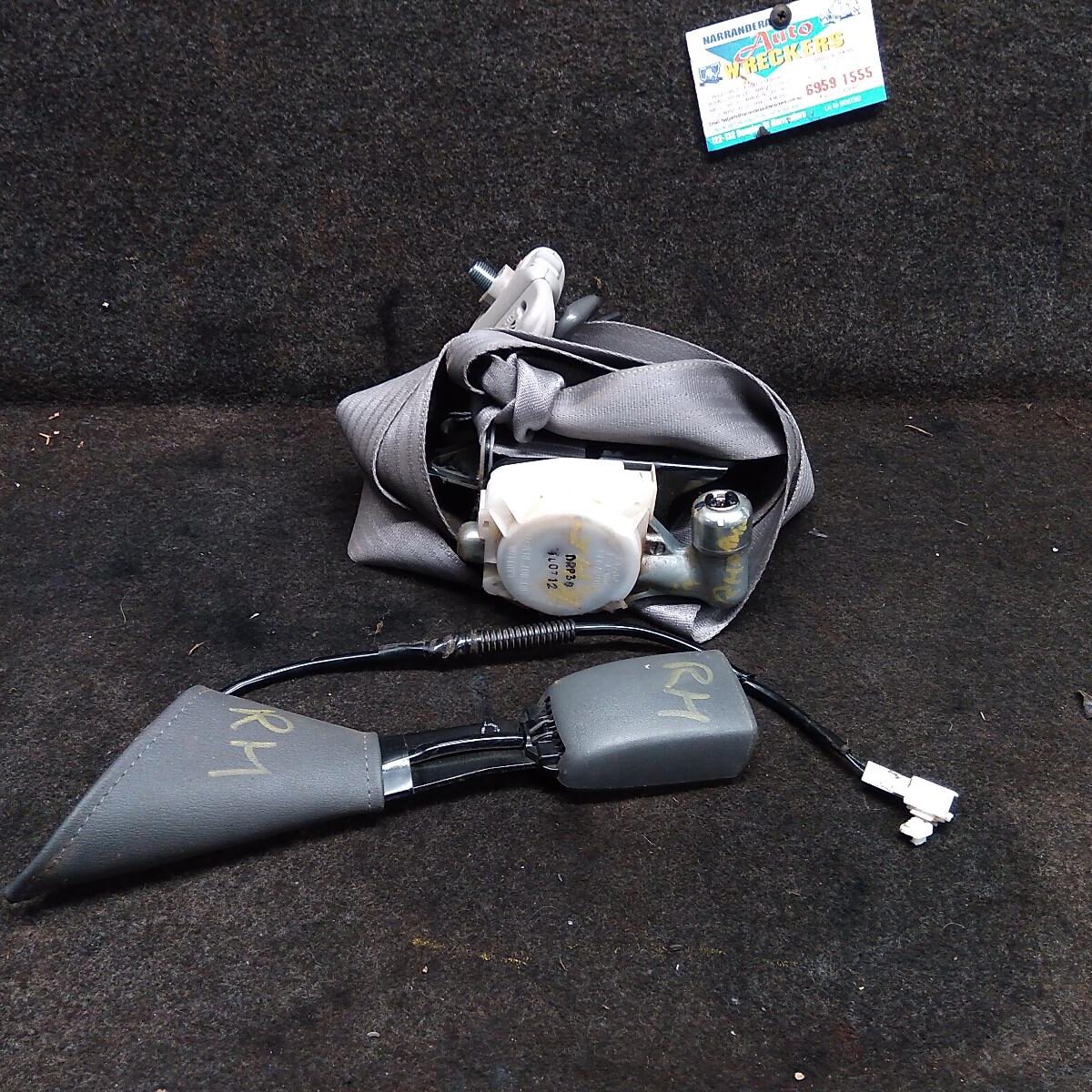 2012 TOYOTA HILUX Seatbelt/Stalk