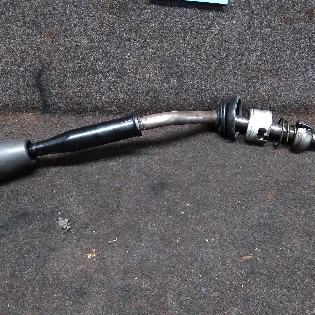 2004 TOYOTA HILUX GEAR STICK/SHIFTER