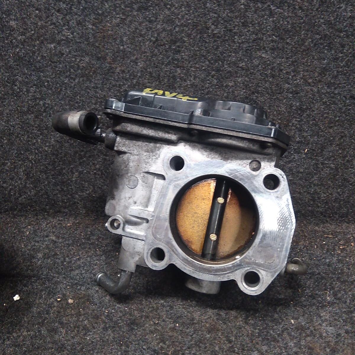 2004 TOYOTA RAV4 THROTTLE BODY