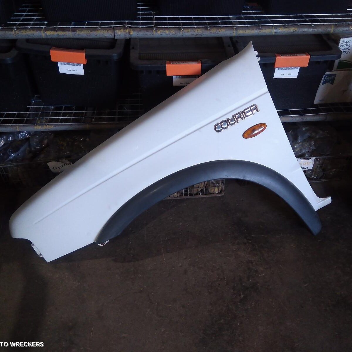 1999 FORD COURIER Left Guard