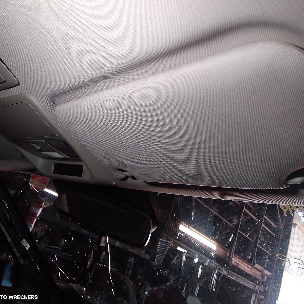 2020 MITSUBISHI OUTLANDER Sunvisor