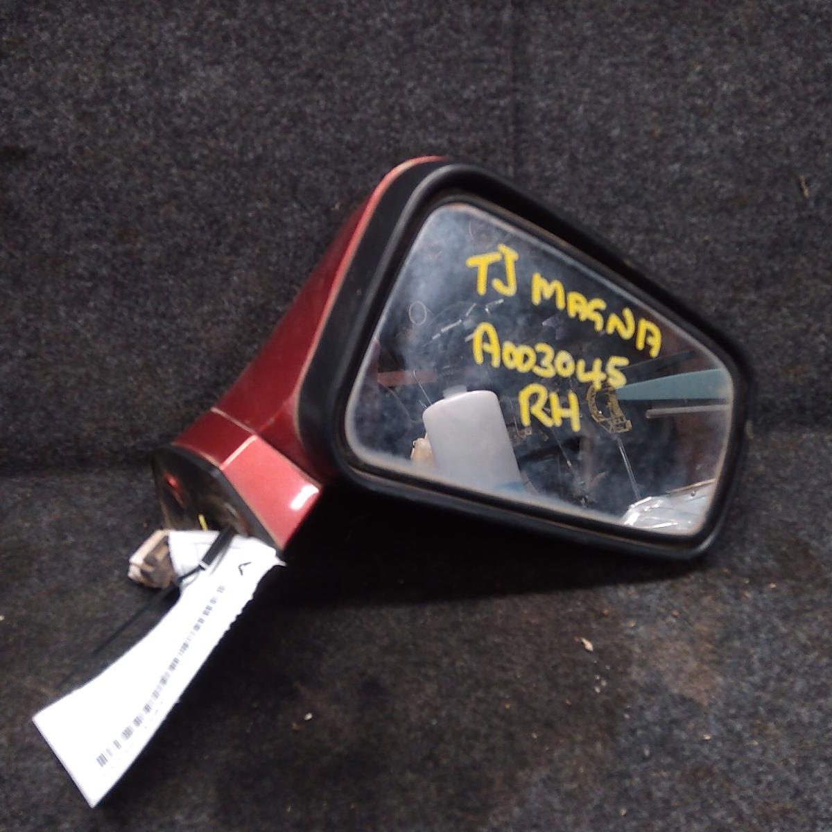 2004 MITSUBISHI MAGNA RIGHT DOOR MIRROR