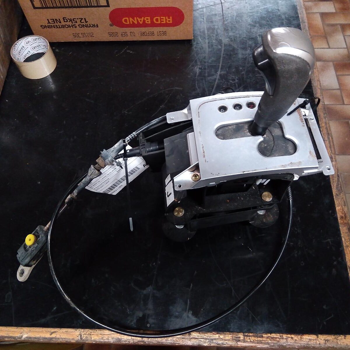 2005 FORD TERRITORY GEAR STICK/SHIFTER