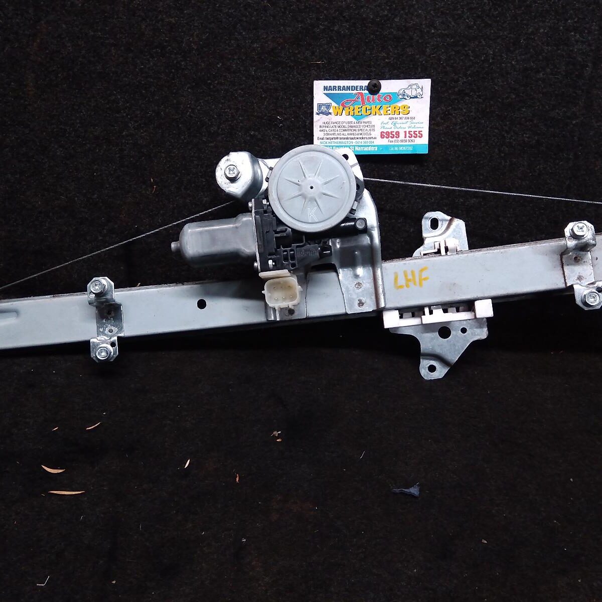 2016 NISSAN XTRAIL Left Front Window Reg/Motor
