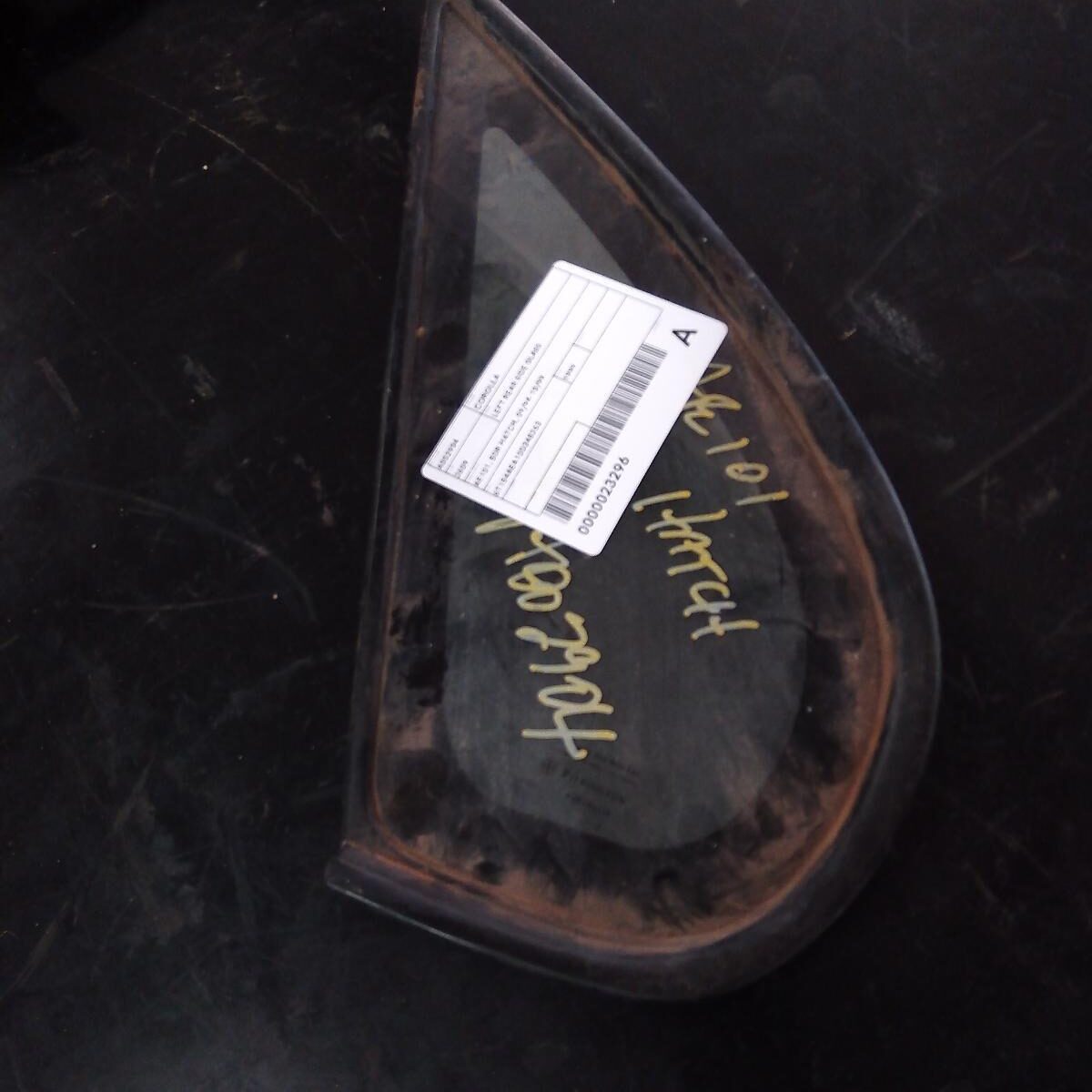 1999 TOYOTA COROLLA Left Rear Side Glass