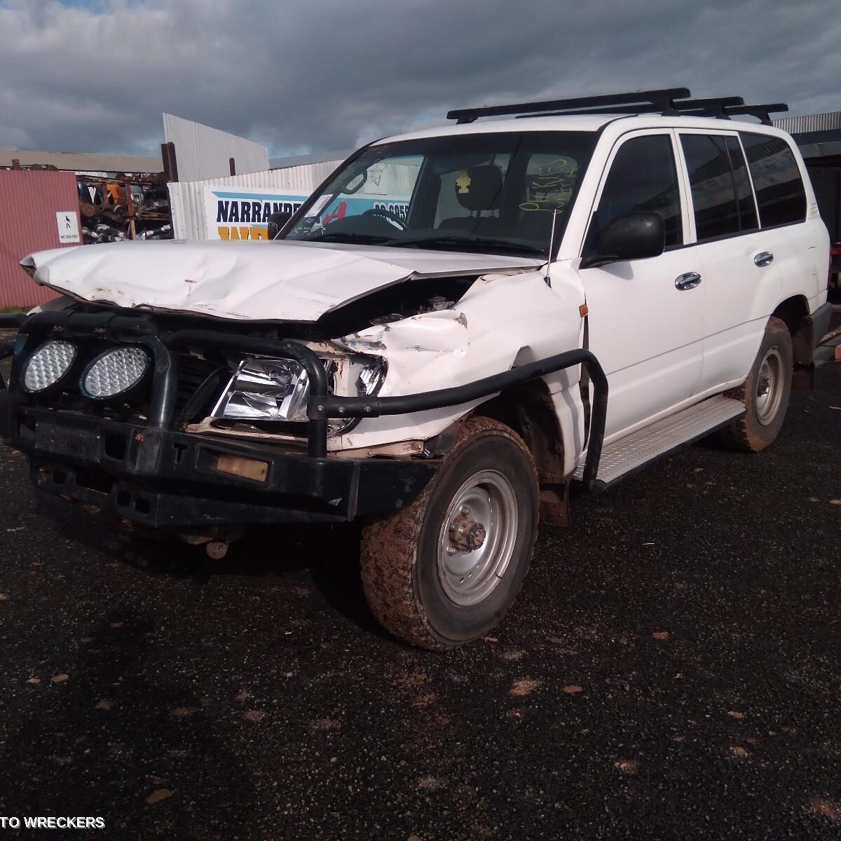 2002 TOYOTA LANDCRUISER Frt Xmember/Cradle
