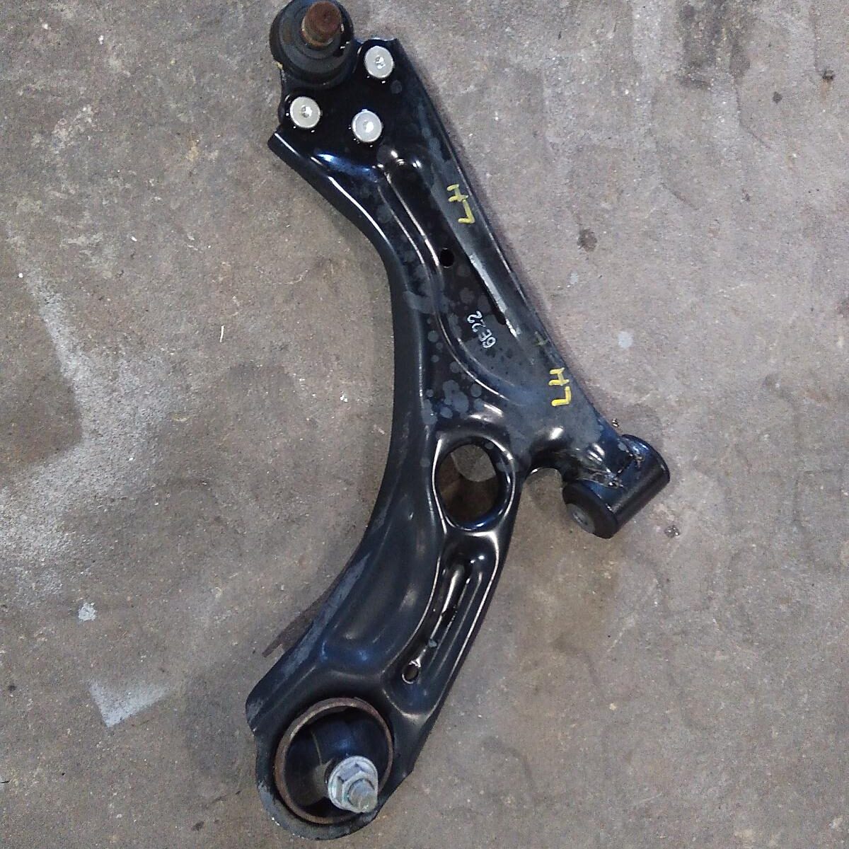 2016 HOLDEN BARINA LEFT FRONT LOWER CONTROL ARM