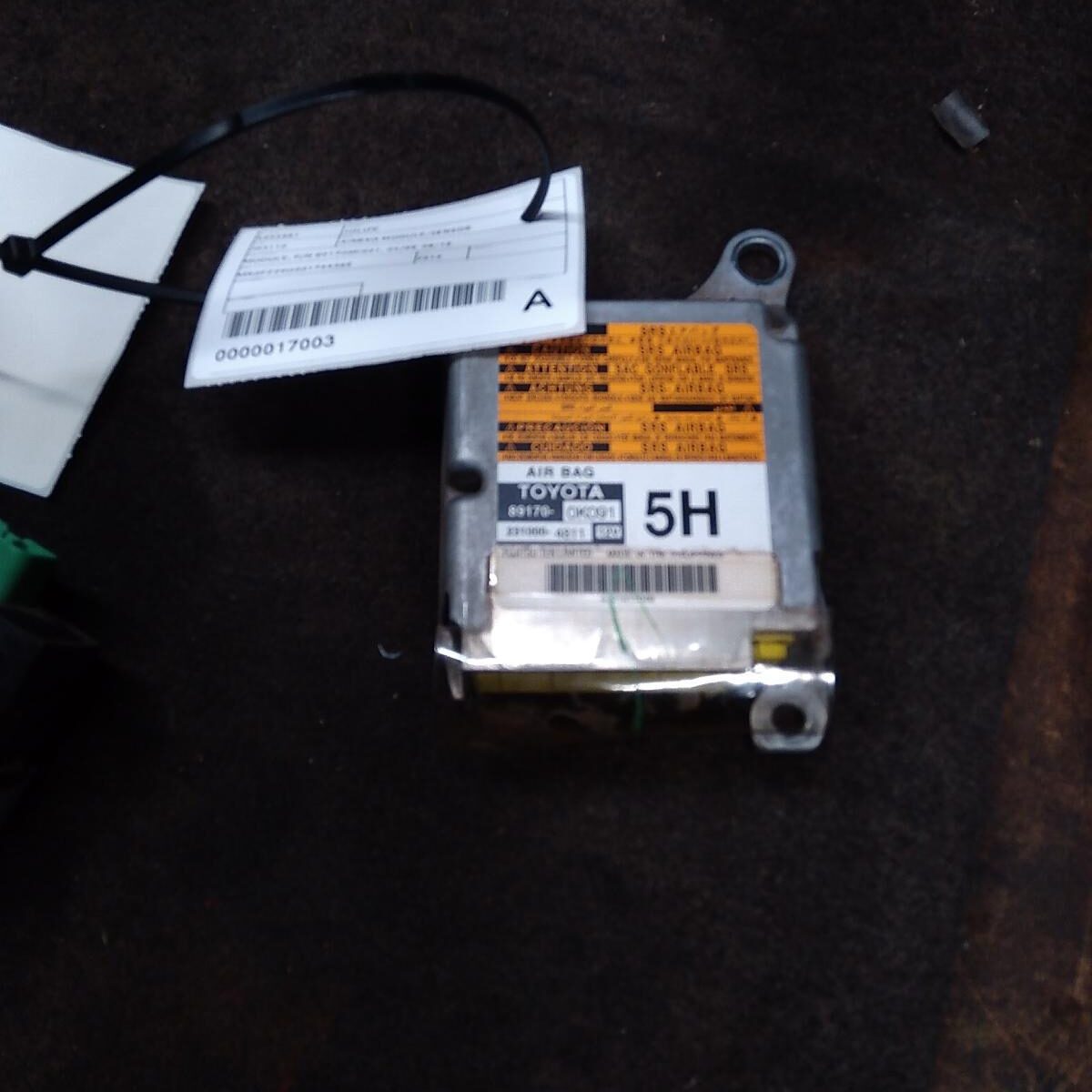 2014 TOYOTA HILUX Airbag Module/Sensor