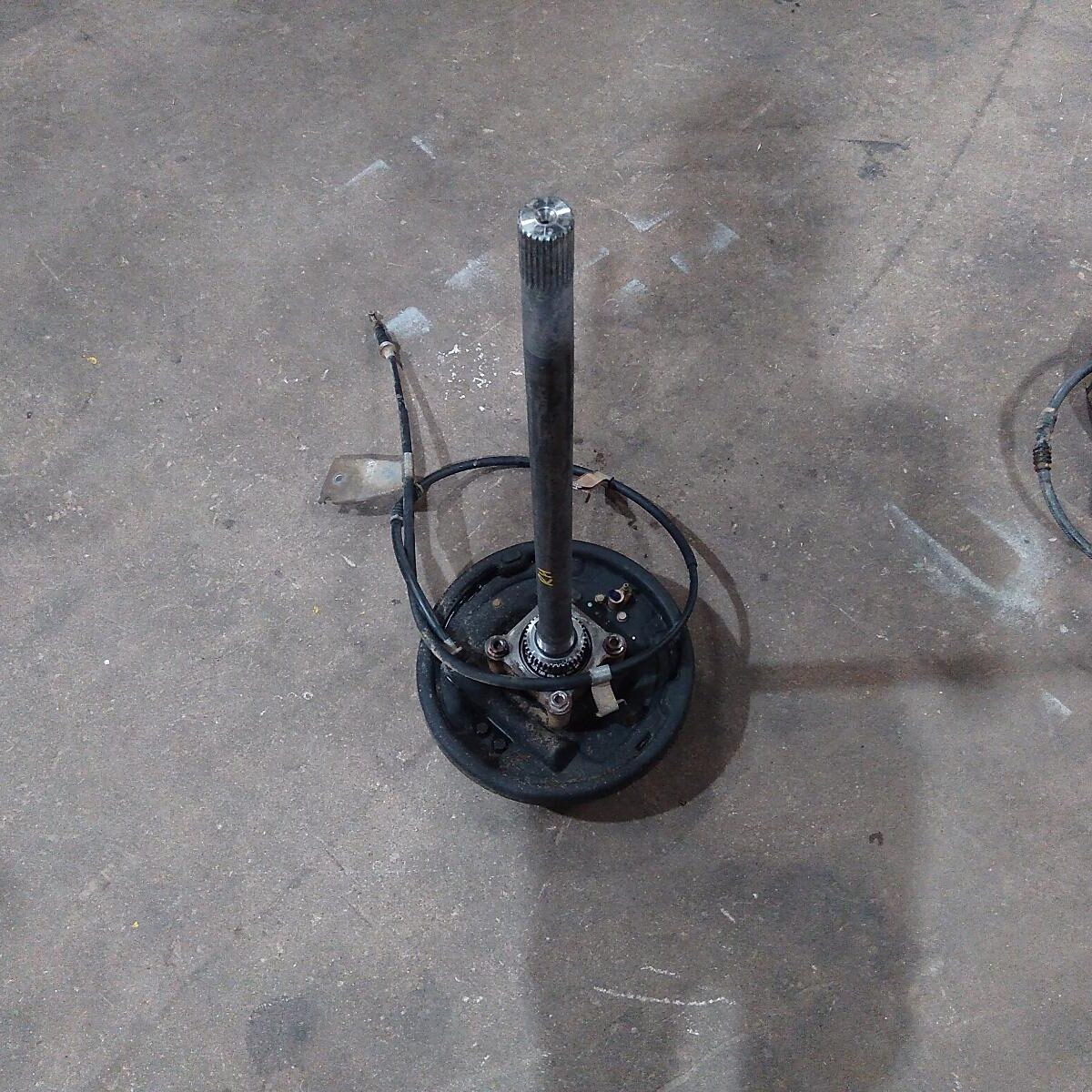2010 HOLDEN COLORADO Axle