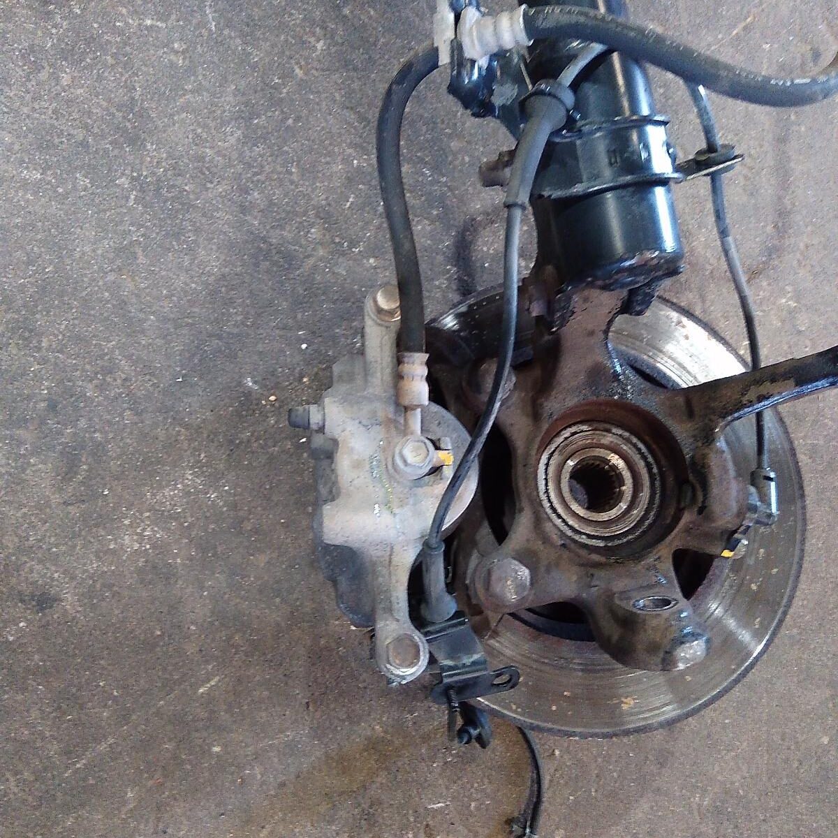 2004 NISSAN PULSAR Caliper