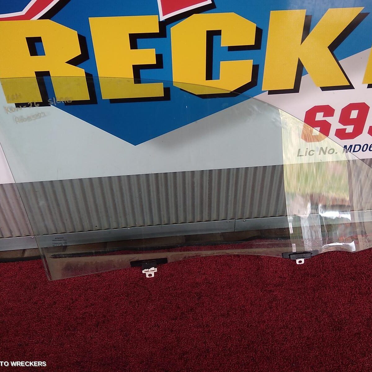 2015 TOYOTA HILUX Left Front Door Window