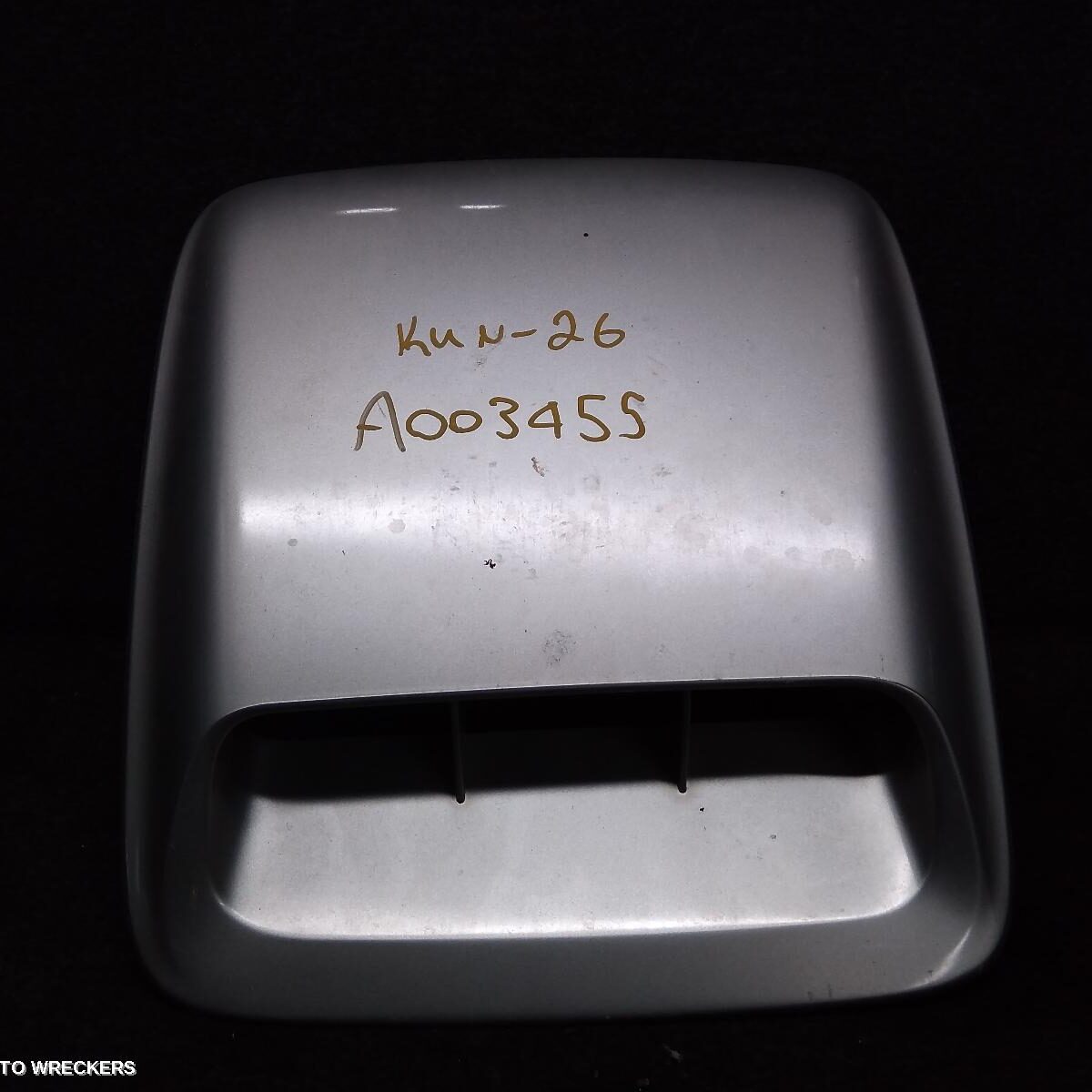 2011 TOYOTA HILUX Bonnet Scoop