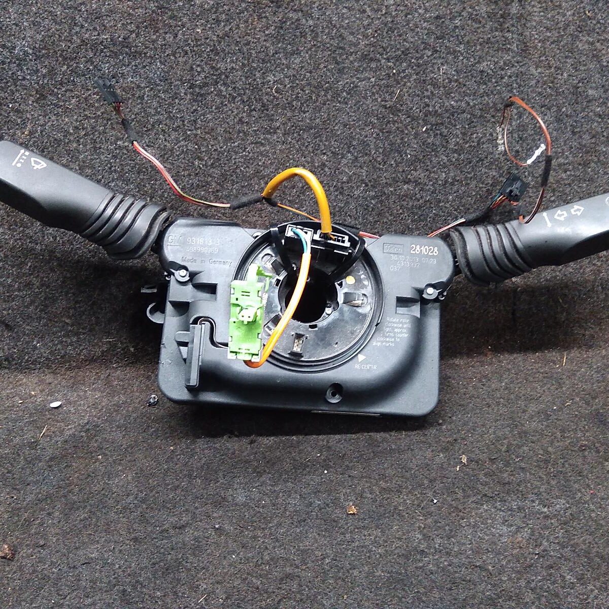 2009 HOLDEN ASTRA COMBINATION SWITCH