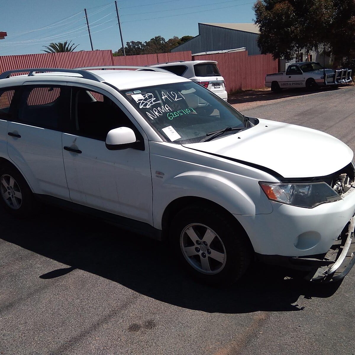 2009 MITSUBISHI OUTLANDER REAR GARNISH