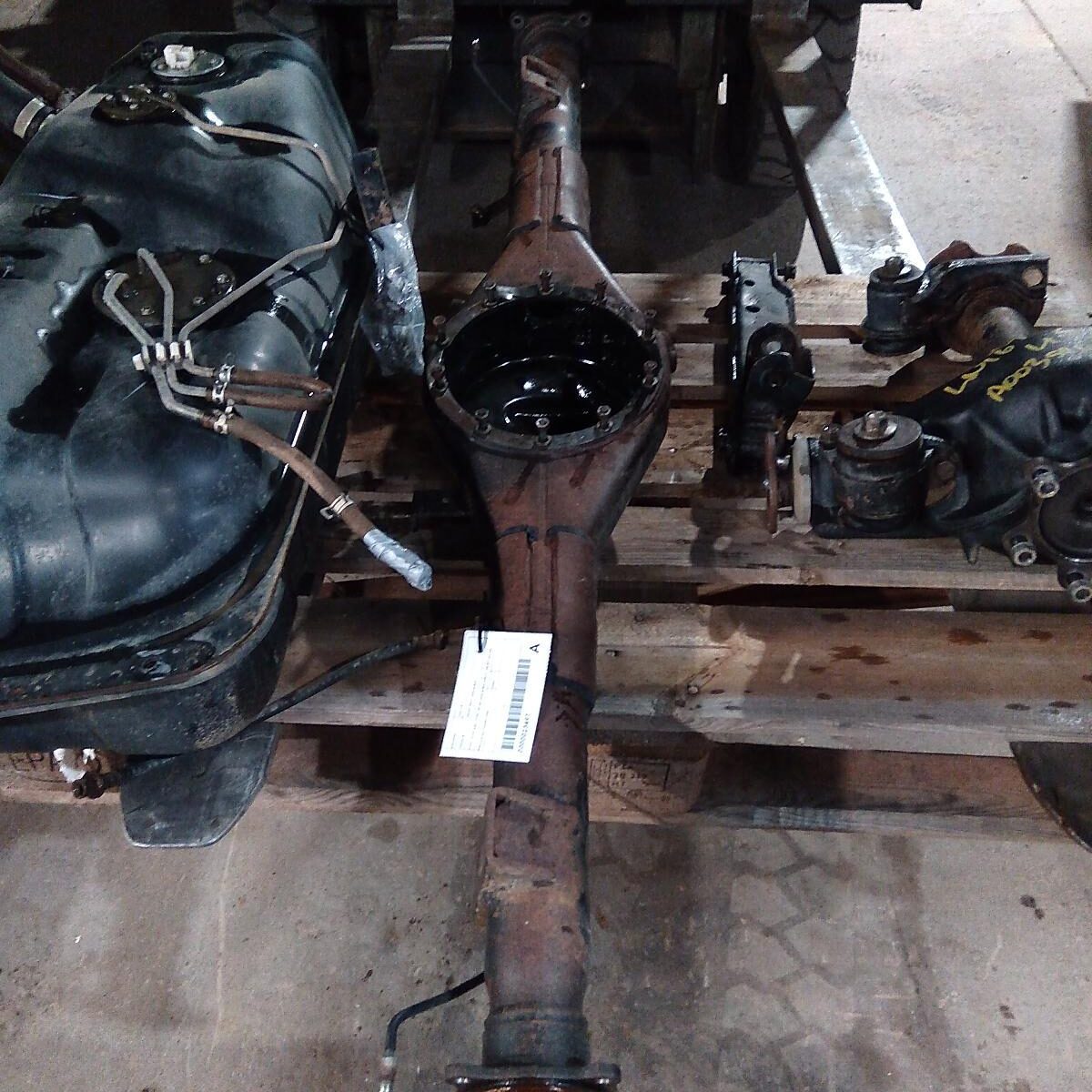 1999 TOYOTA HILUX Rear Diff Housing