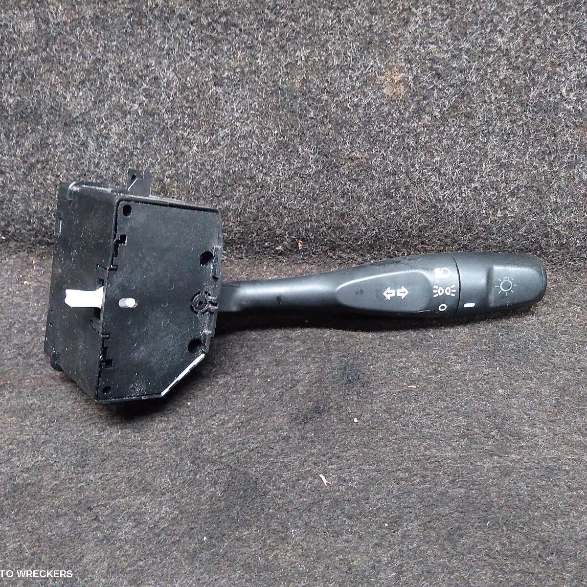 2000 MITSUBISHI LANCER Combination Switch