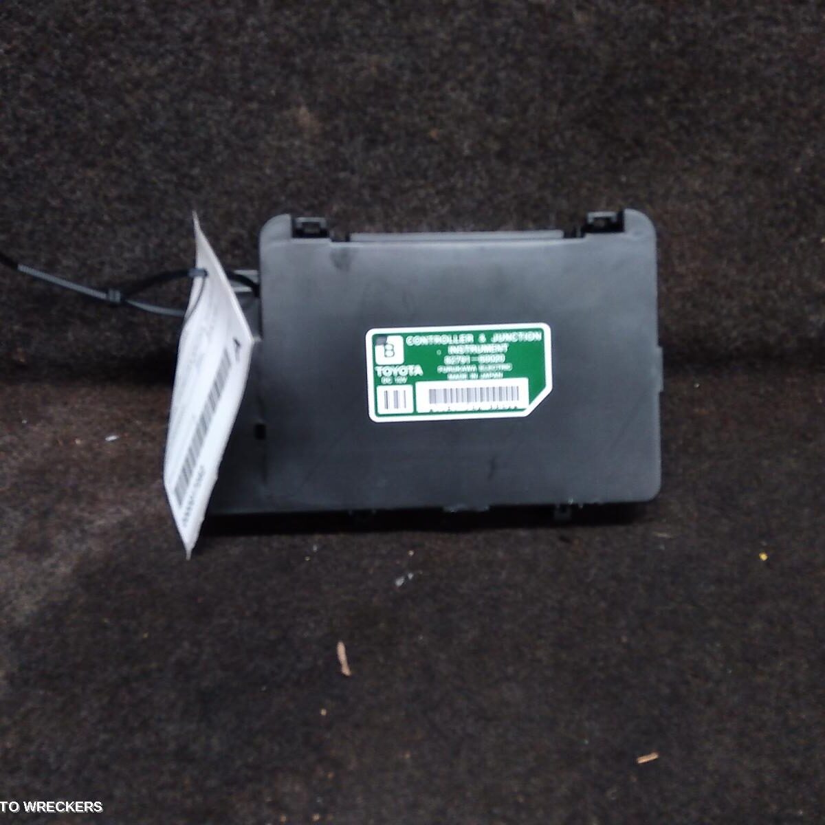 1999 TOYOTA LANDCRUISER Ecu