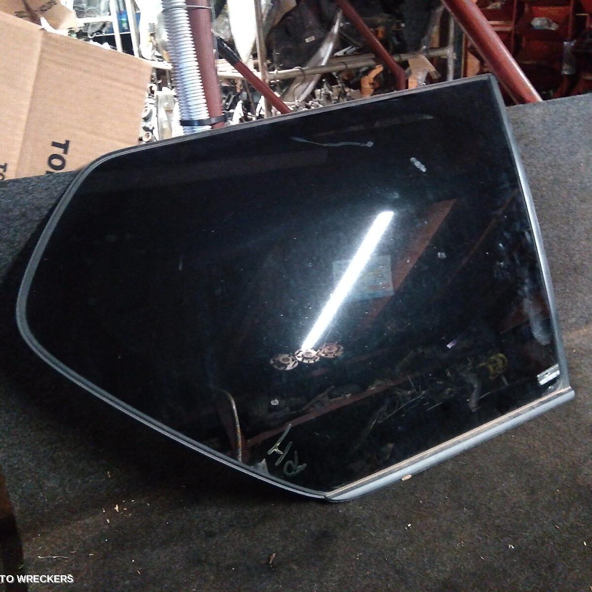 2012 TOYOTA PRADO Right Rear Side Glass