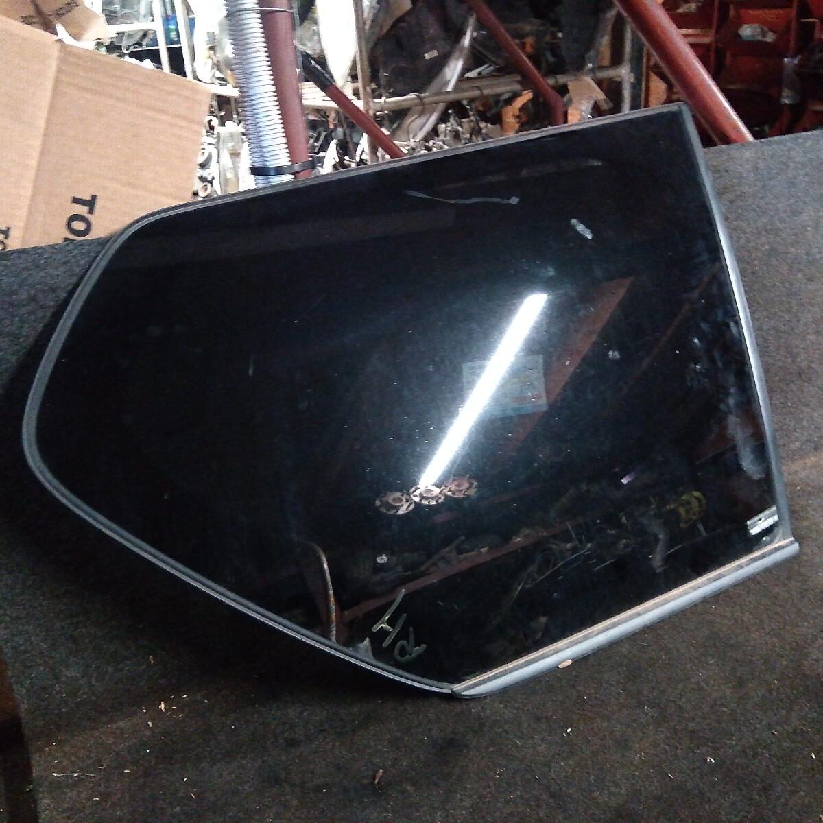2012 TOYOTA PRADO Right Rear Side Glass