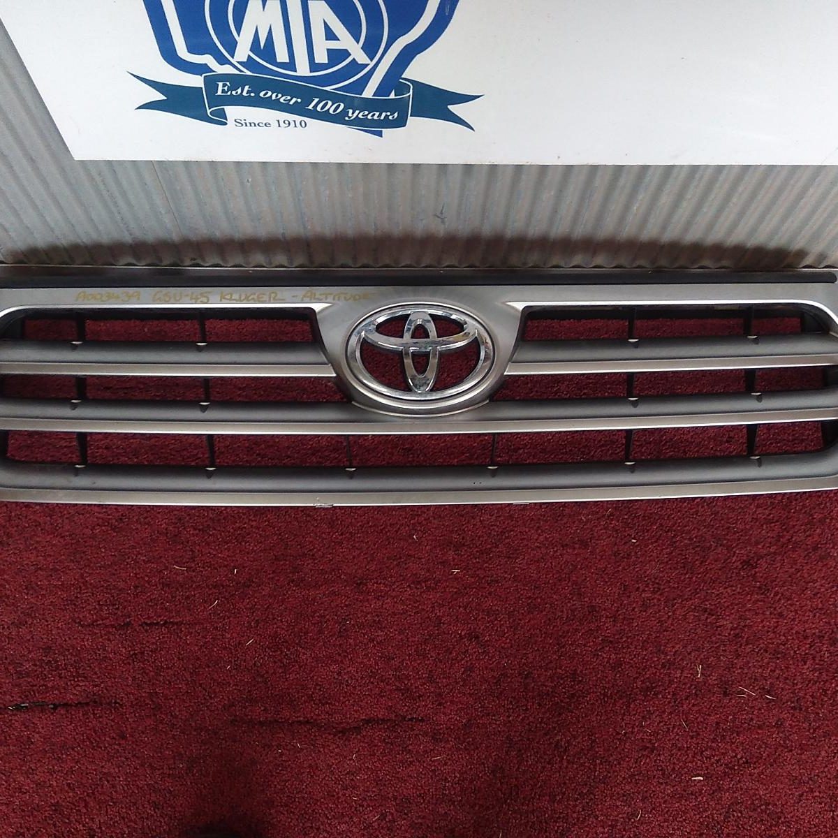 2013 TOYOTA KLUGER GRILLE