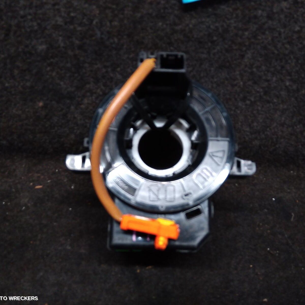 2015 MITSUBISHI TRITON Airbag Module/Sensor