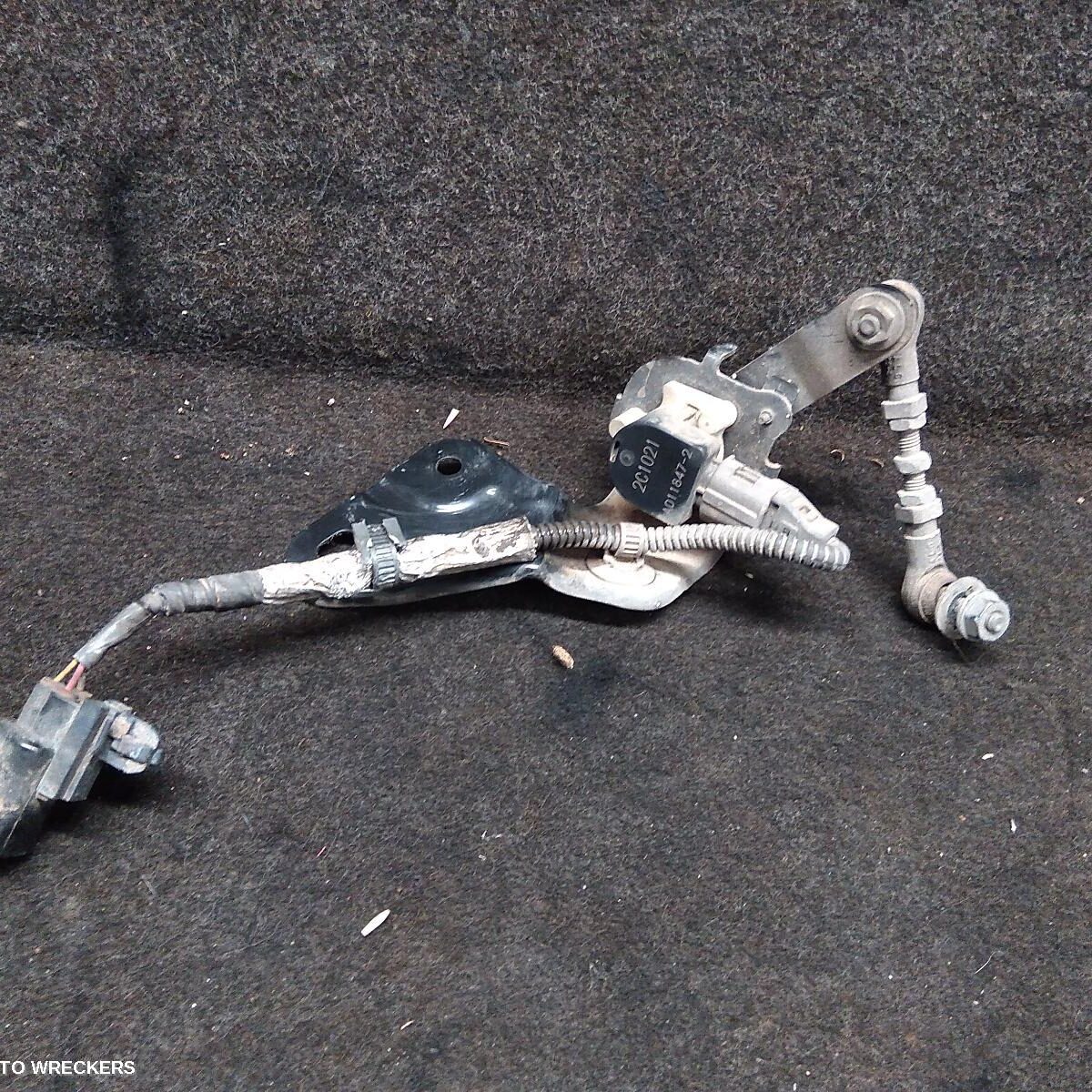 2012 TOYOTA PRADO Air Ride Compressor