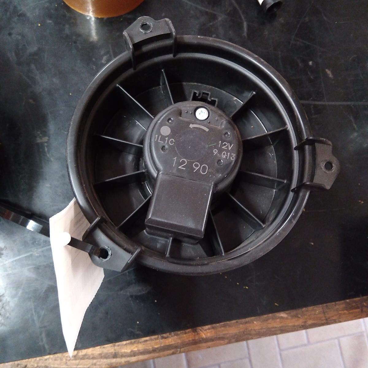 2014 TOYOTA KLUGER HEATER FAN MOTOR