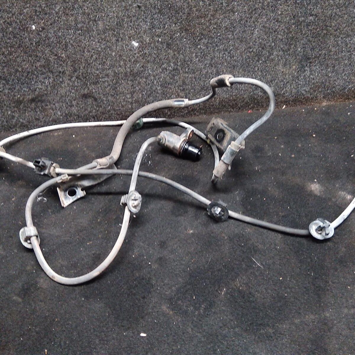 2012 TOYOTA HILUX ABS SENSOR