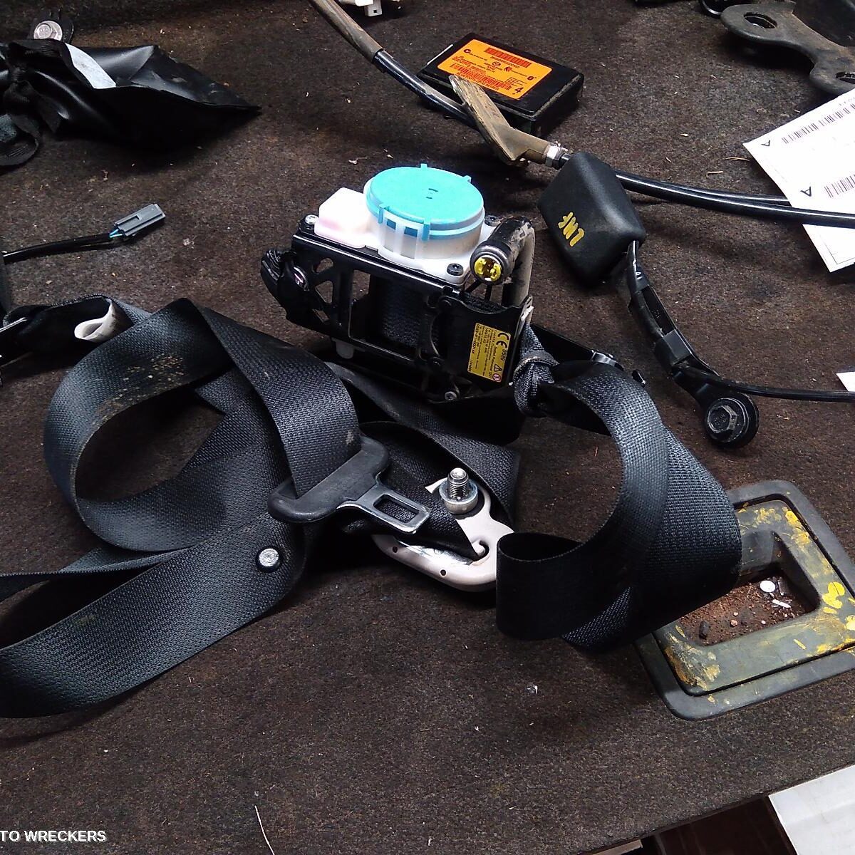 2016 MAZDA 2 Seatbelt/Stalk