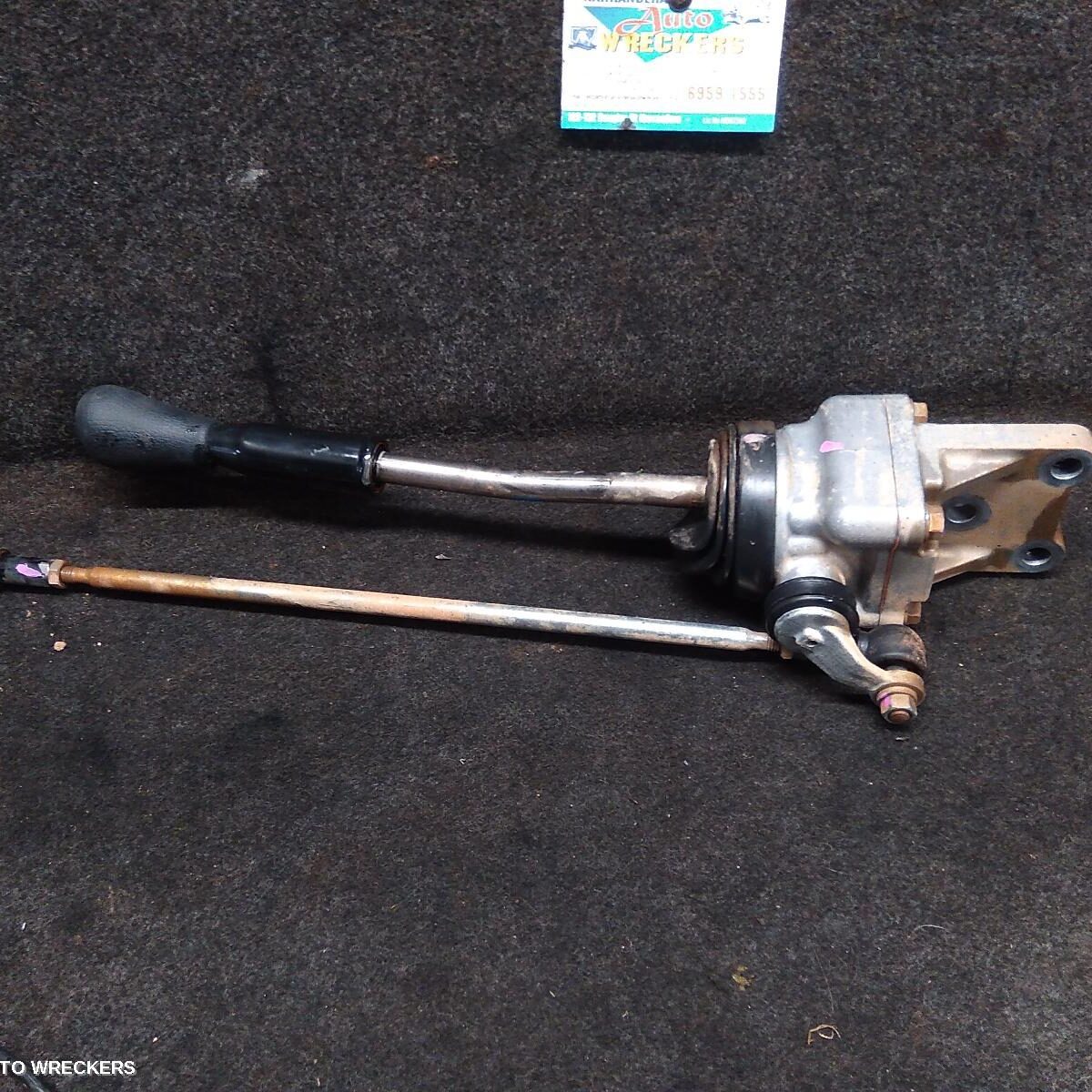 2018 TOYOTA LANDCRUISER Gear Stick/Shifter