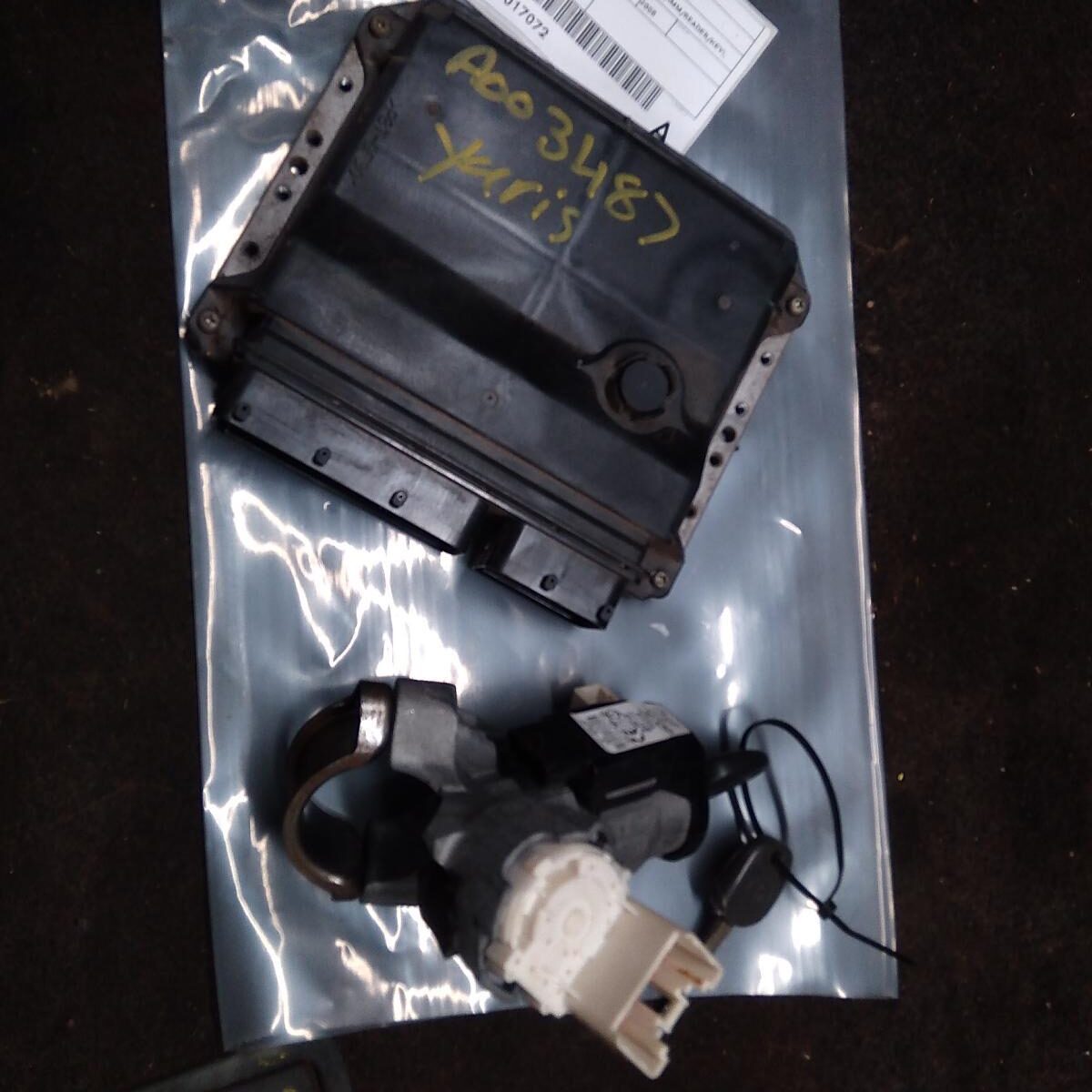 2008 TOYOTA YARIS Ecu