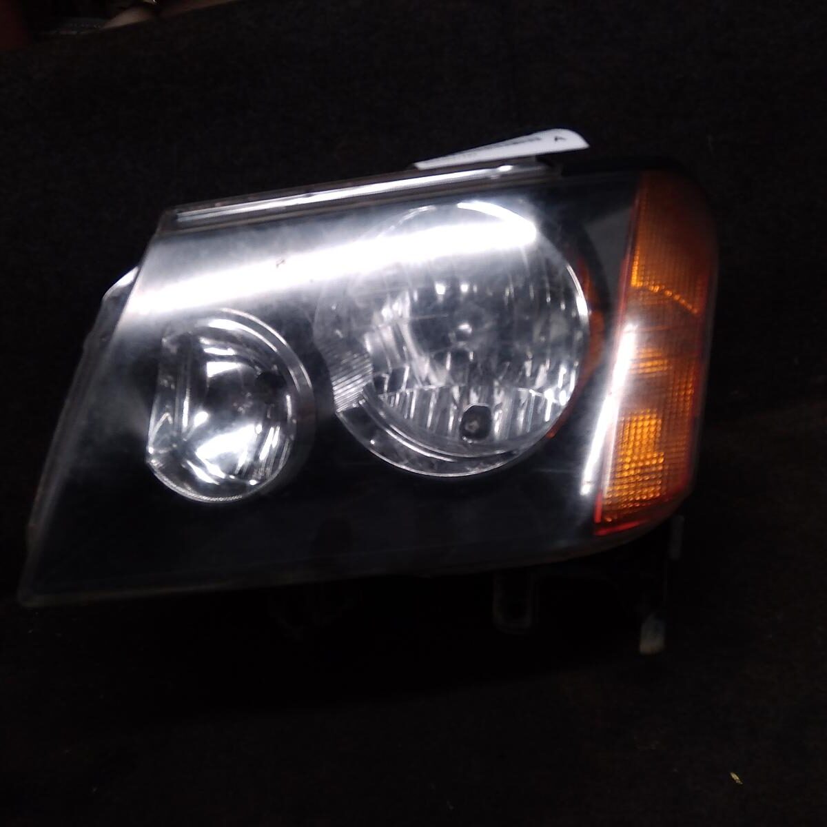 2010 HOLDEN COLORADO Left Headlamp