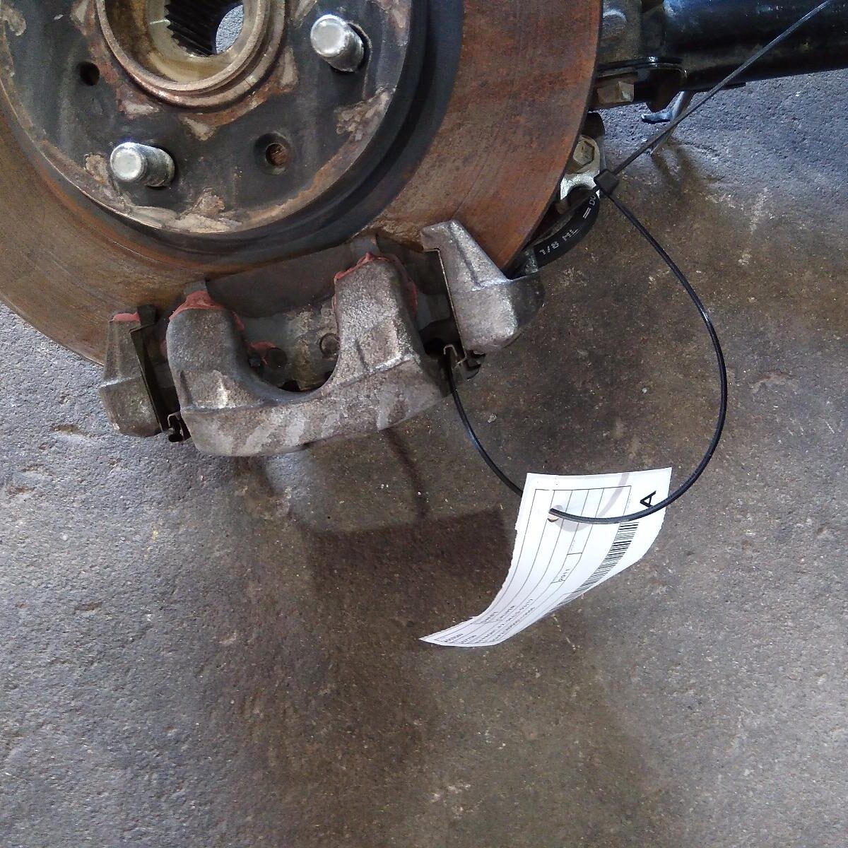 2011 SUZUKI SWIFT CALIPER