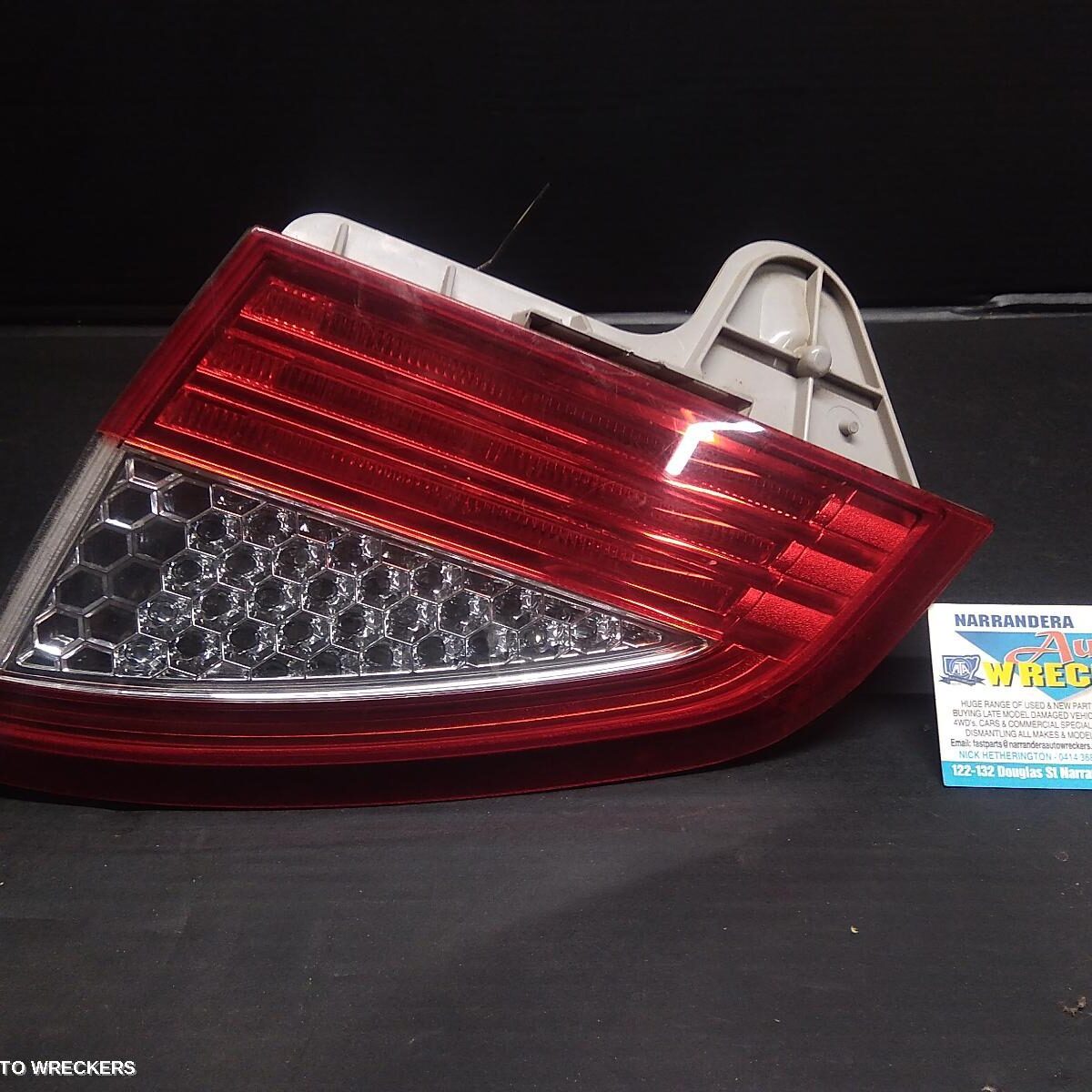 2009 FORD MONDEO Rear Garnish