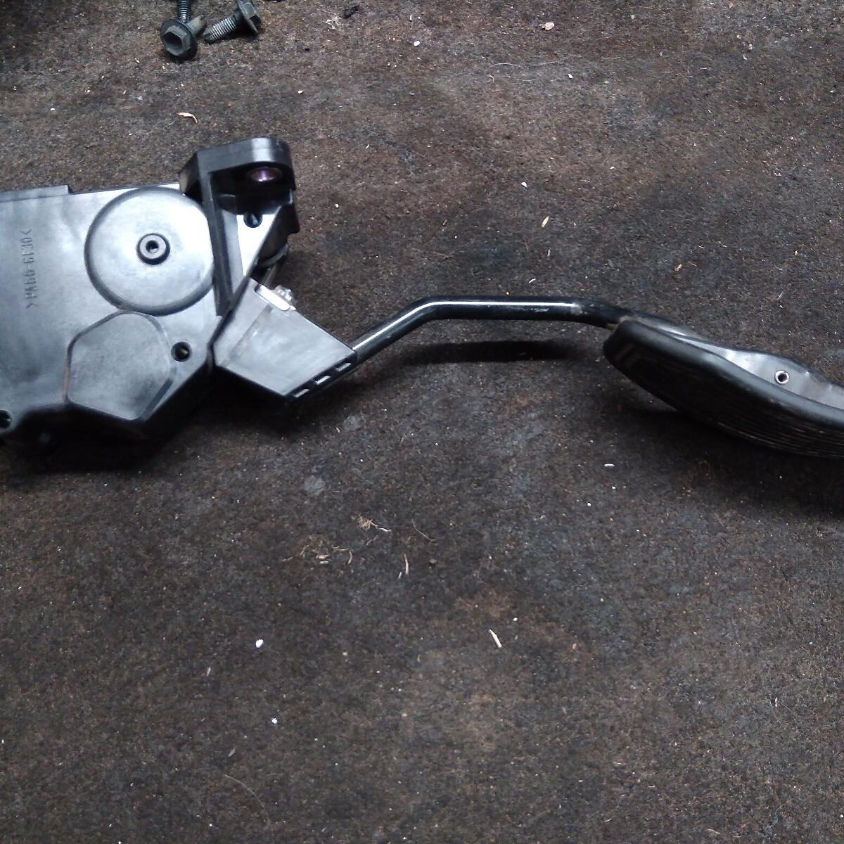 2011 TOYOTA COROLLA PEDAL ASSEMBLY