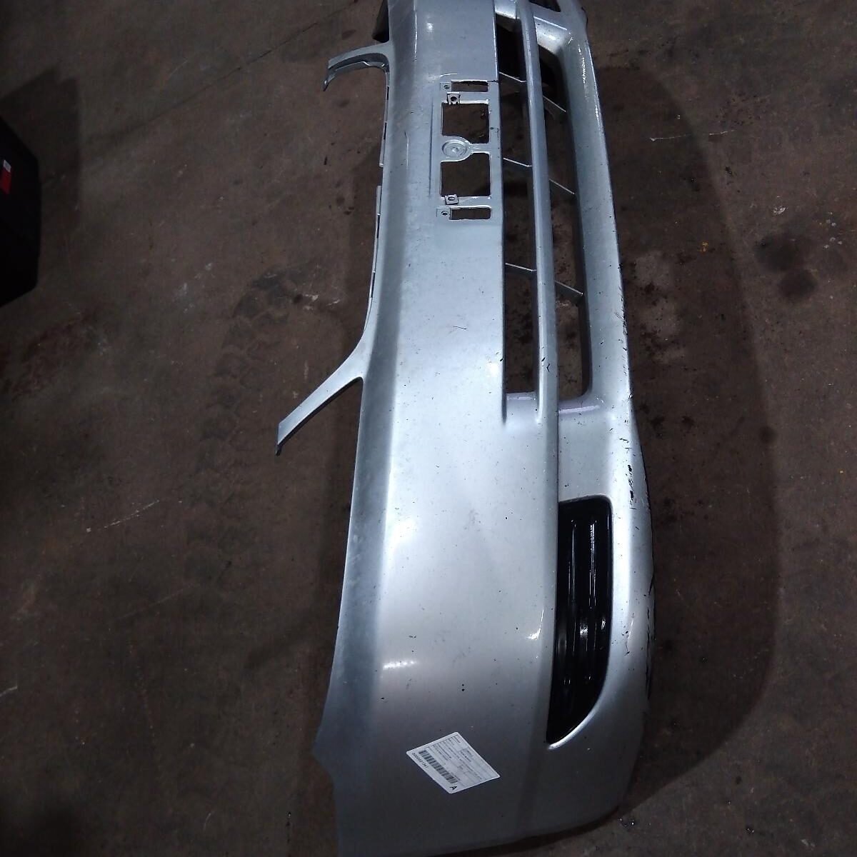 2002 TOYOTA COROLLA FRONT BUMPER