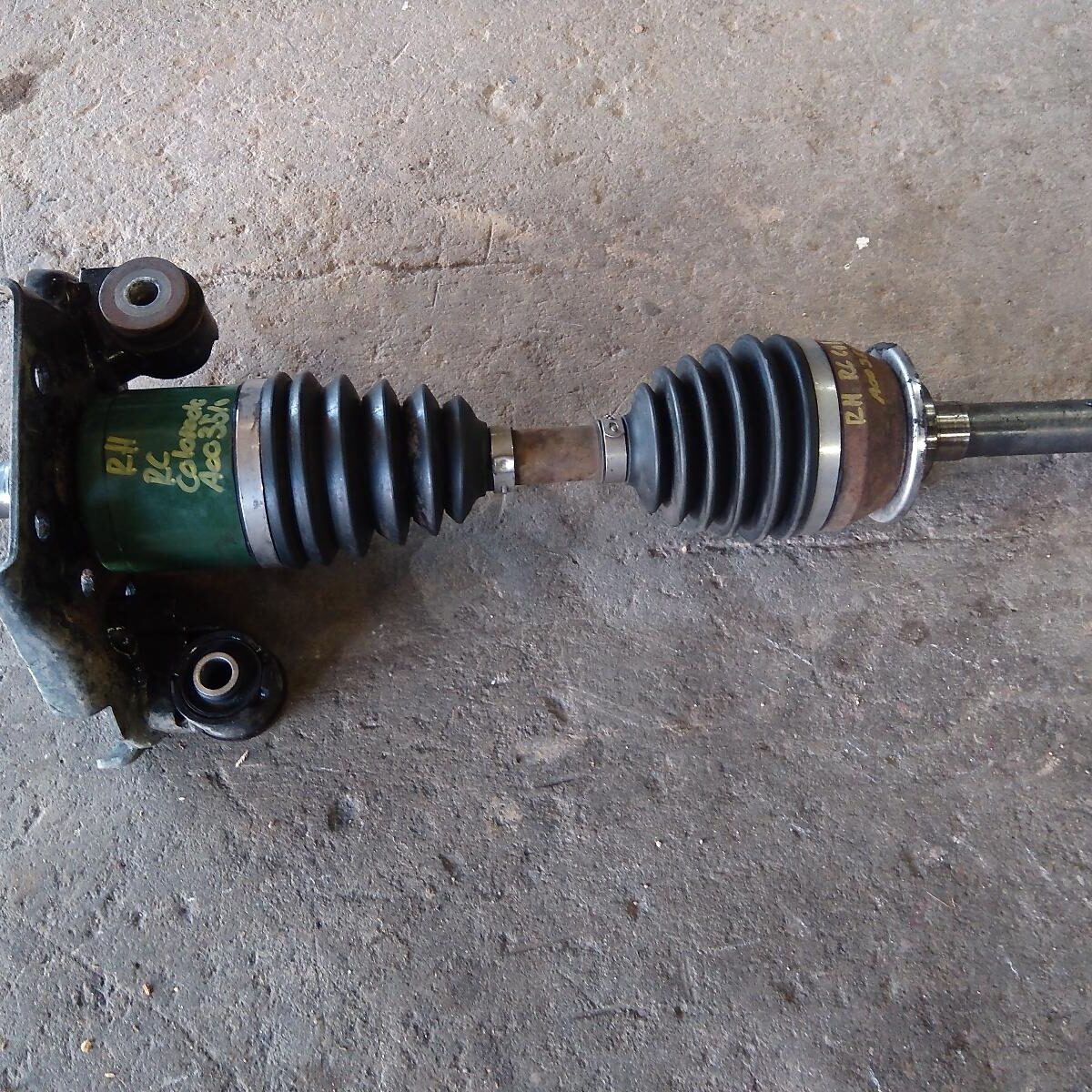 2011 HOLDEN COLORADO RIGHT DRIVESHAFT