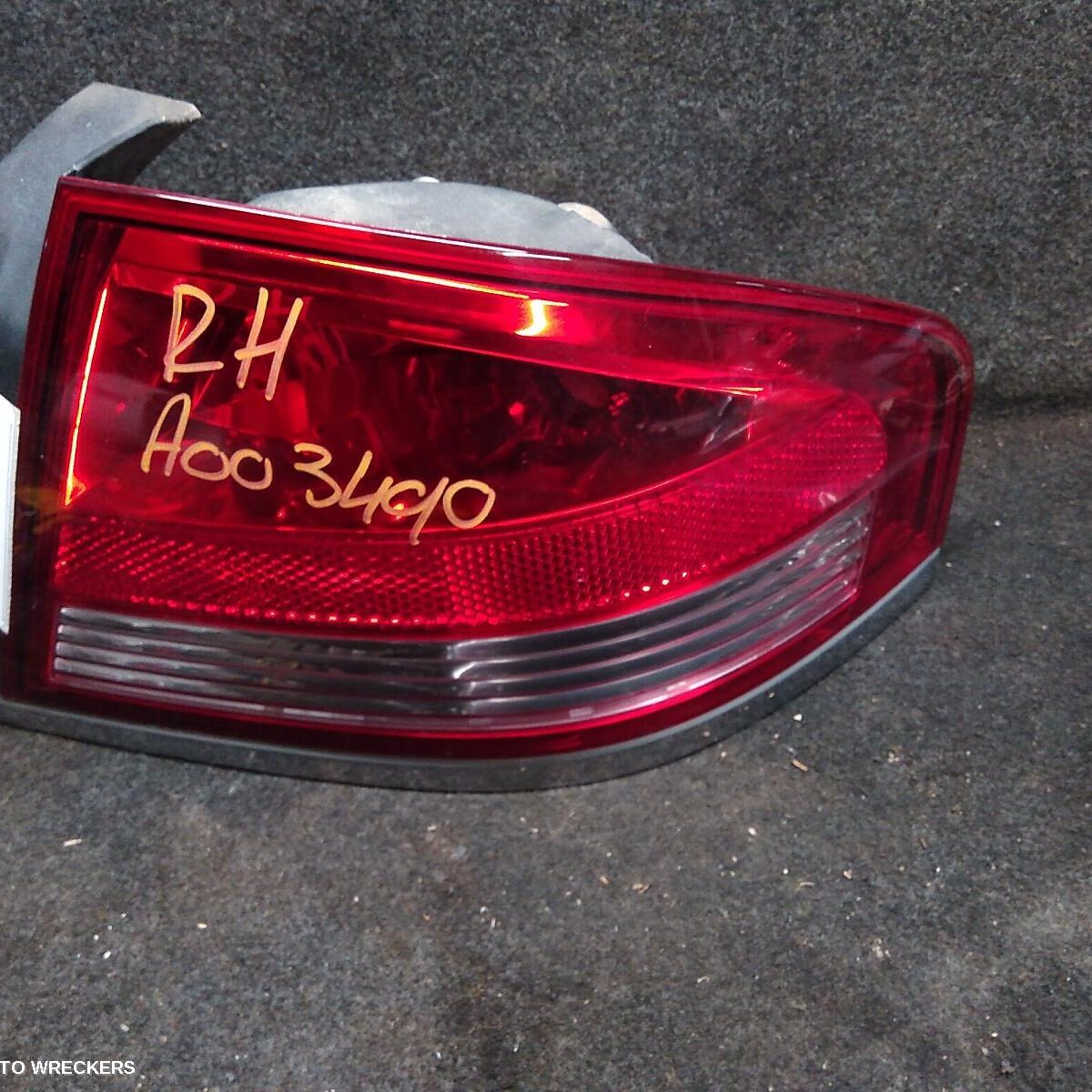2006 FORD FALCON Right Taillight