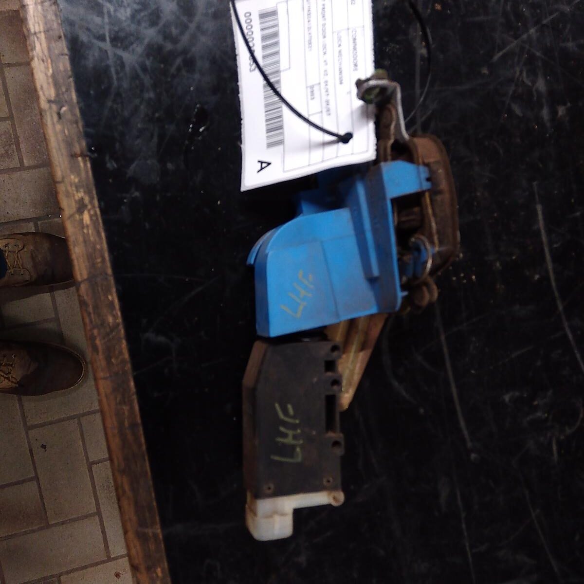2003 HOLDEN COMMODORE DOOR/BOOT/GATE LOCK