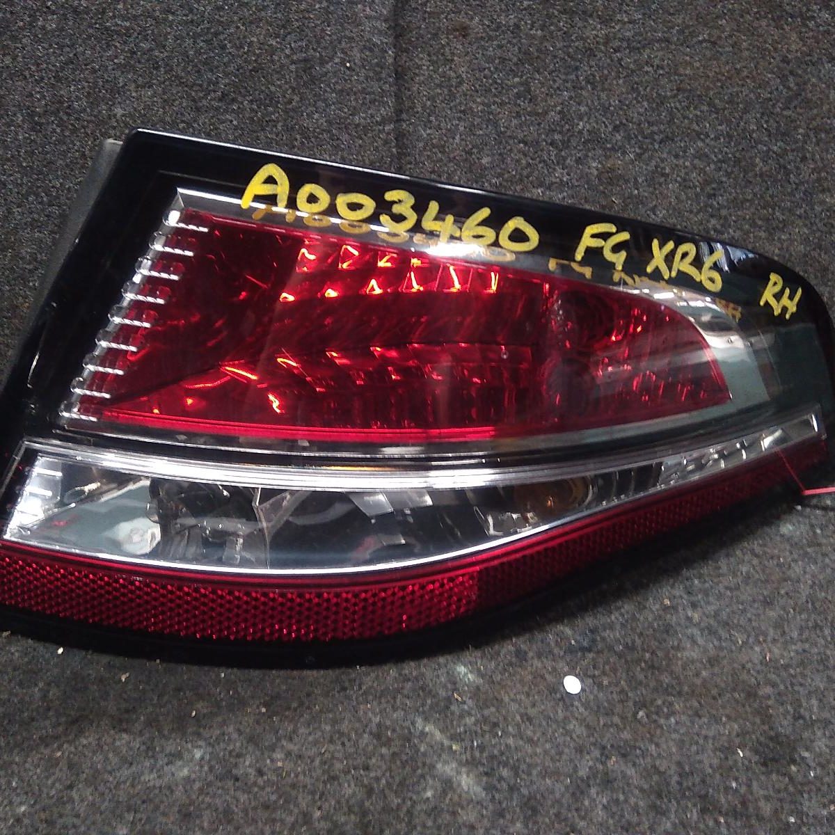 2010 FORD FALCON RIGHT TAILLIGHT