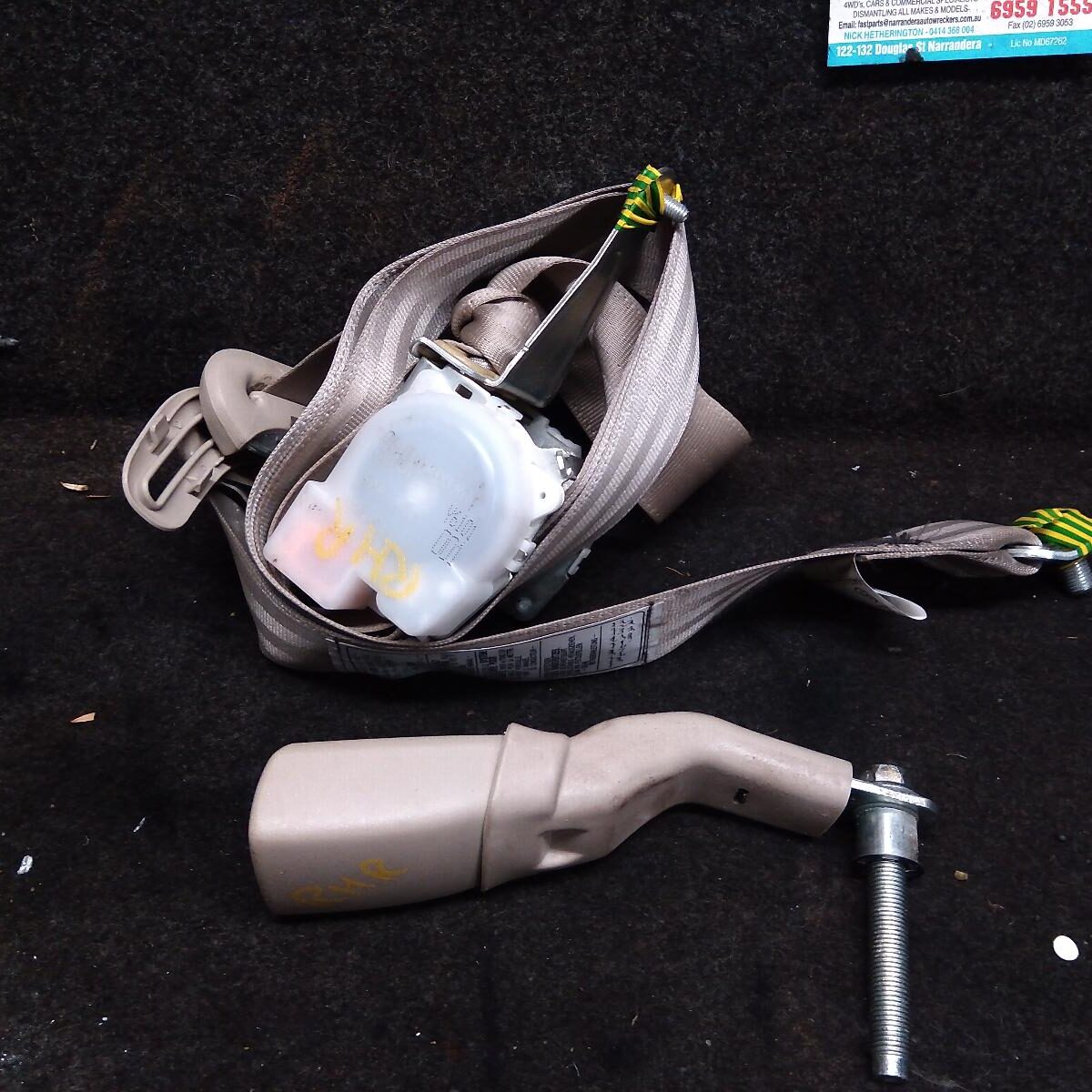2006 LEXUS RX SERIES SEATBELT/STALK