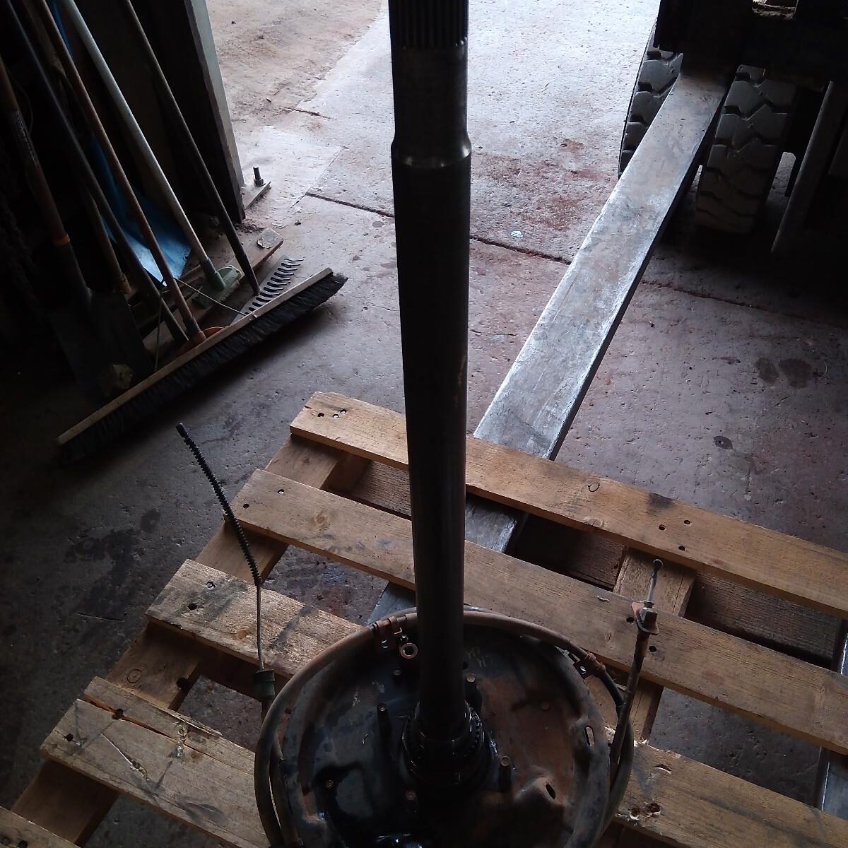 2013 HOLDEN COLORADO AXLE