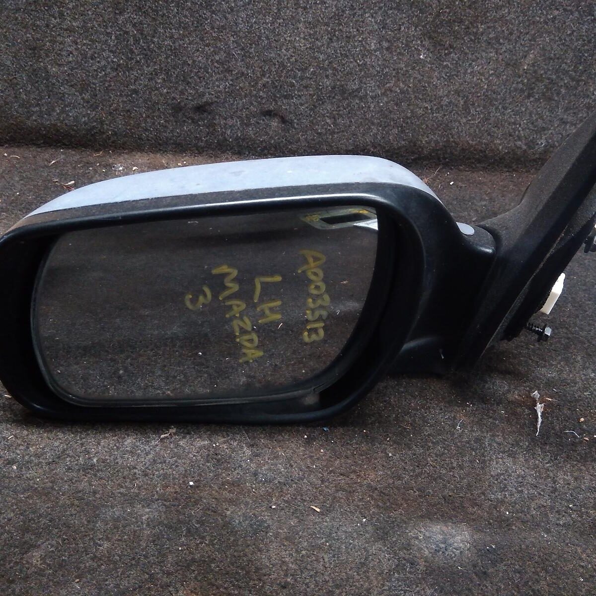 2006 MAZDA 3 LEFT DOOR MIRROR