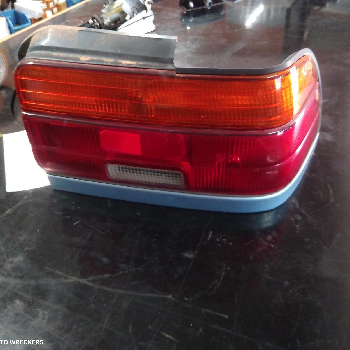 1996 TOYOTA COROLLA Right Taillight