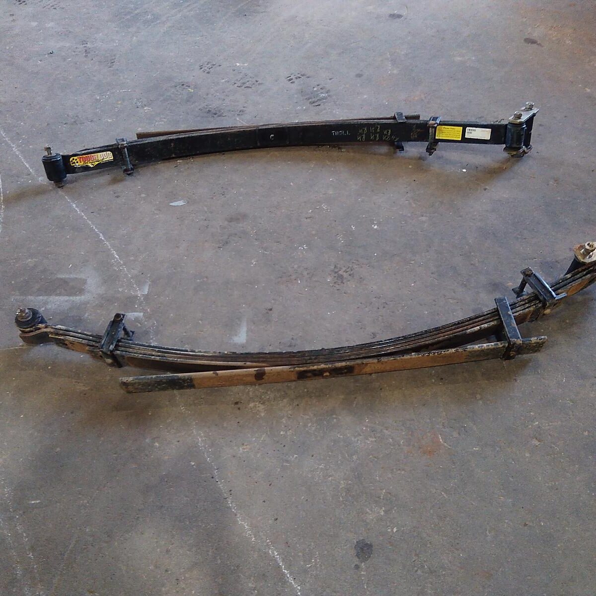 2007 NISSAN NAVARA REAR LEAF SPRING