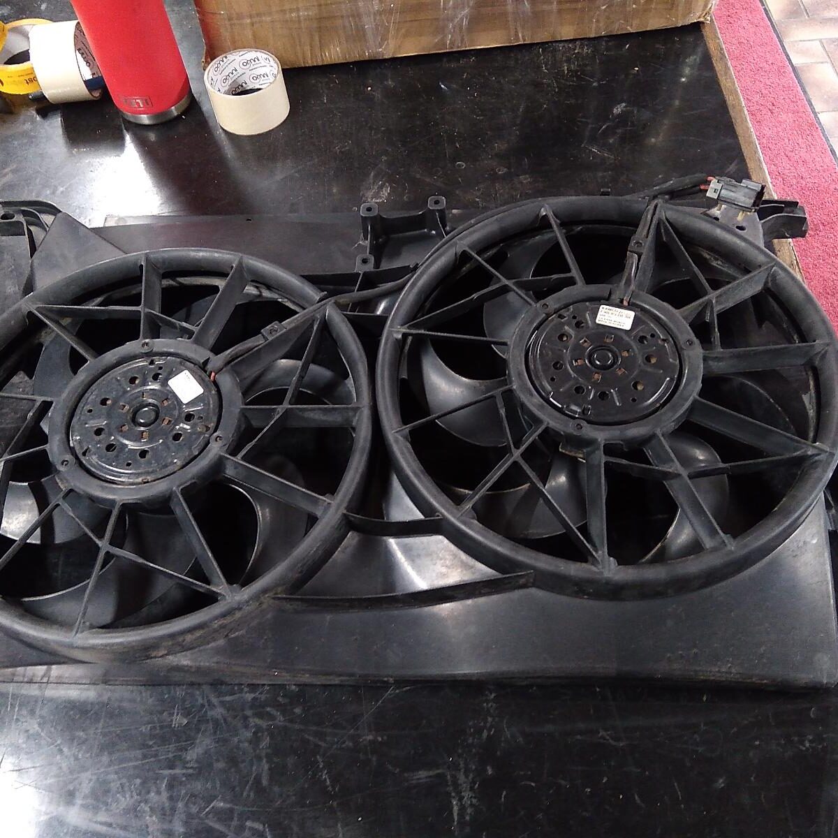 2005 FORD TERRITORY FAN