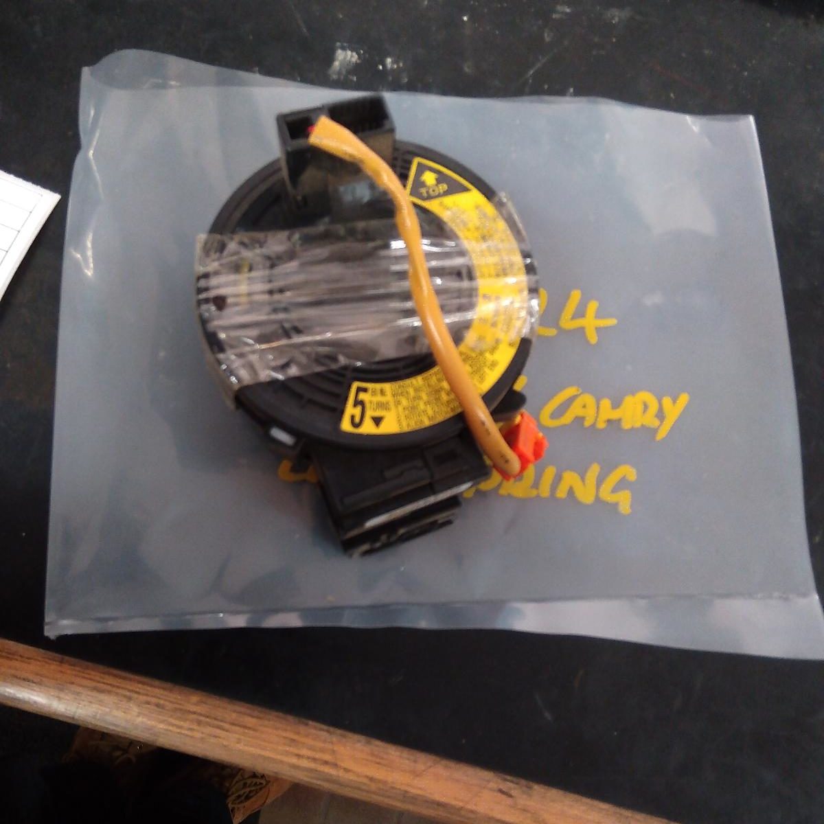 2004 TOYOTA CAMRY Airbag Module/Sensor