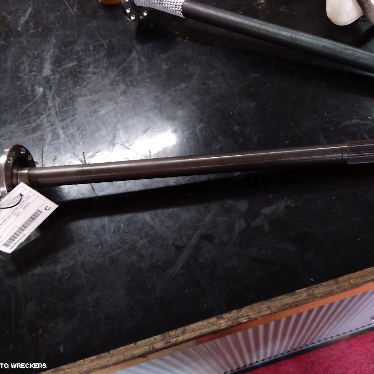 2012 TOYOTA LANDCRUISER Axle
