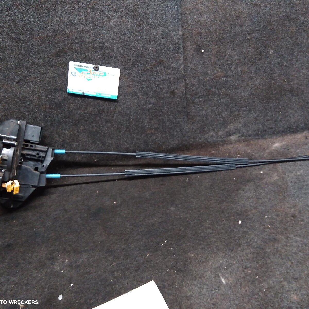 2011 HOLDEN COMMODORE Door/Boot/Gate Lock